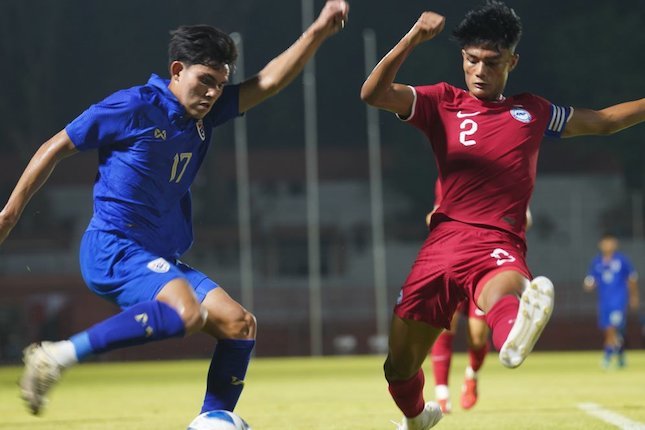 Thailand Lolos Pertama