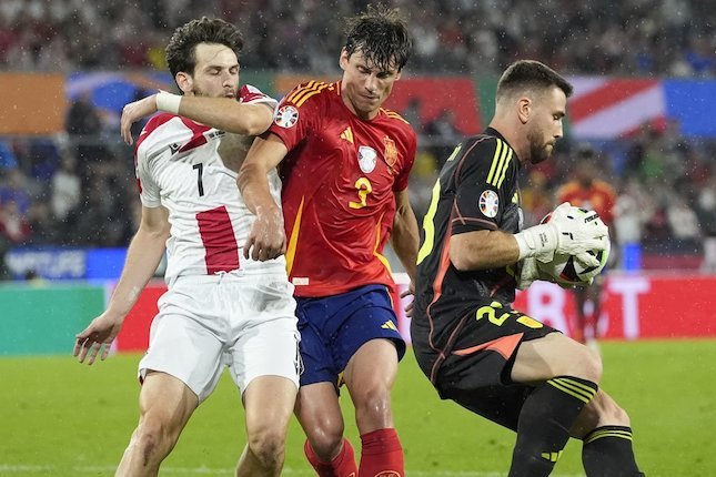 Konsistensi Unai Simon di Spanyol