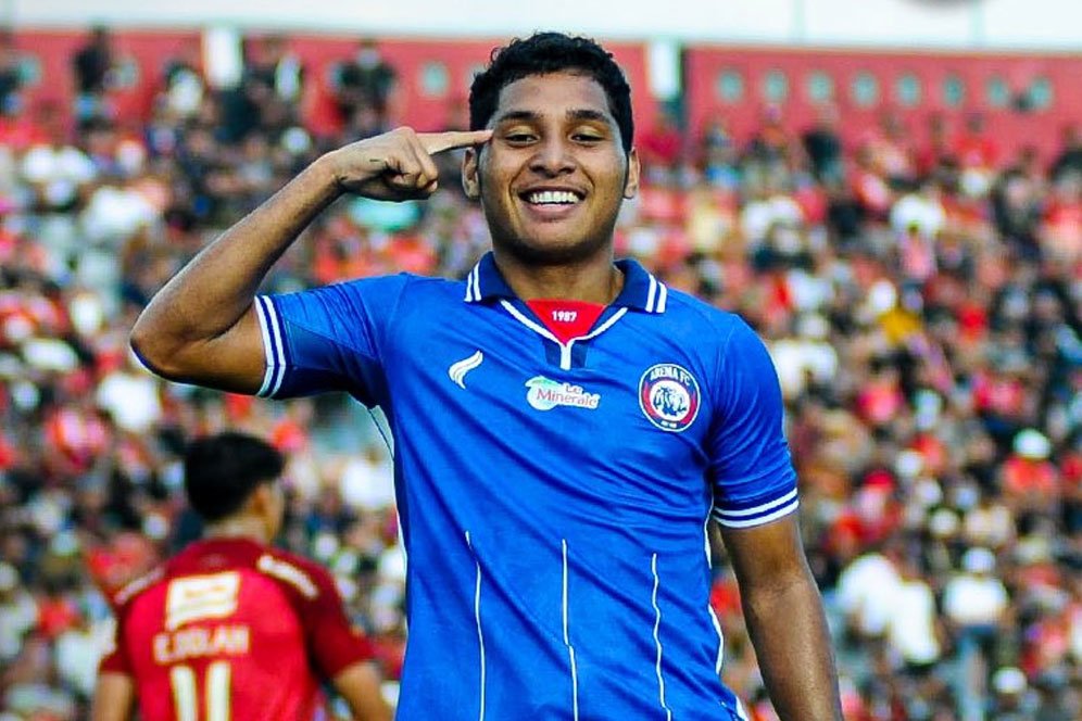 Winger Muda Arema FC Tak Gentar Reputasi Persija Jakarta