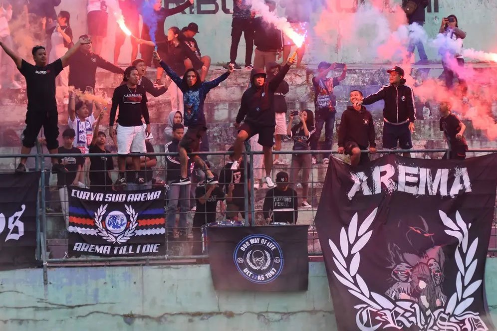 BRI Liga 1: Aremania Dilarang Hadir di Laga Persib vs Arema BRI Liga 1: Aremania Dilarang Hadir di Laga Persib vs Arema