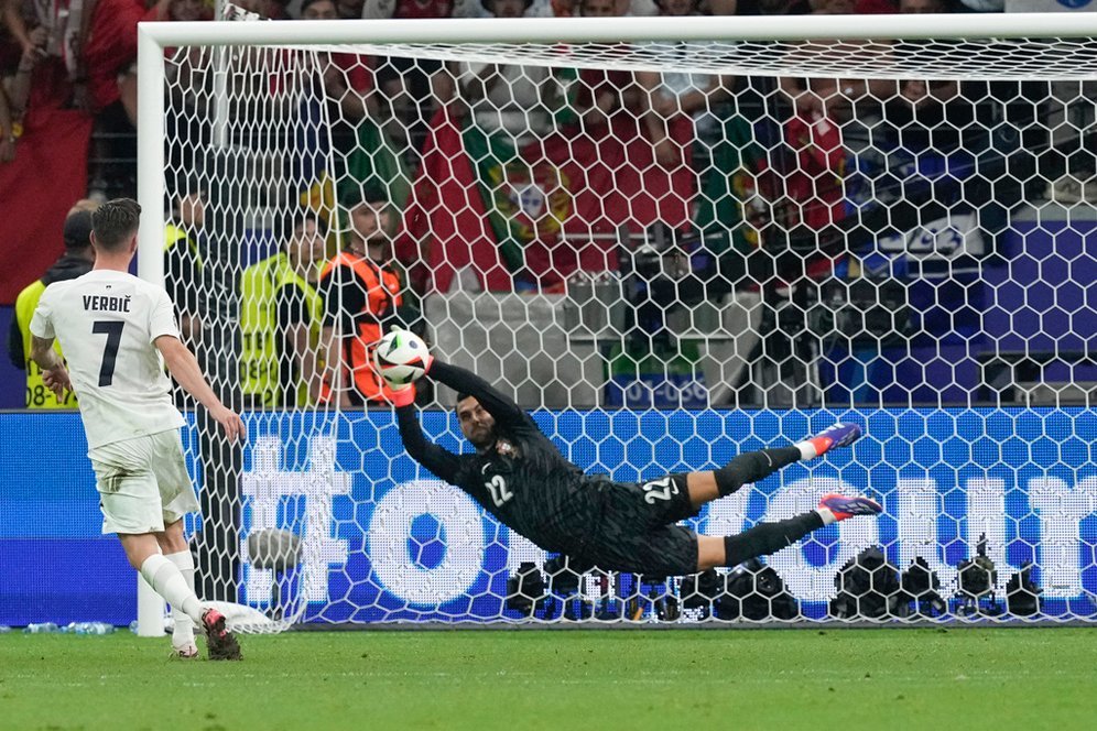 Man of the Match Portugal vs Slovenia: Diogo Costa Man of the Match Portugal vs Slovenia: Diogo Costa