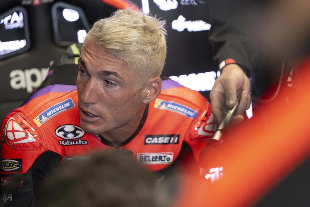 Syok Lihat Kondisi Honda, Aleix Espargaro Tekad Bawakan Atmosfer Aprilia di MotoGP 2025