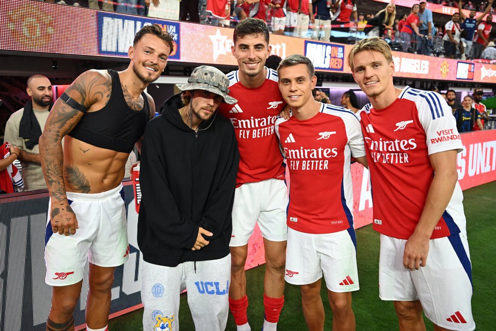 Pantas Bisa Menang, Arsenal Didukung Langsung Oleh Justin Bieber! Pantas Bisa Menang, Arsenal Didukung Langsung Oleh Justin Bieber!