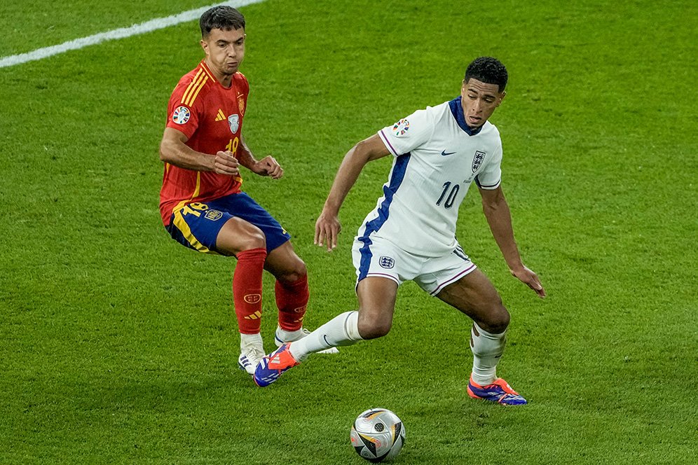 Manchester United Bakal Tebus Klausul Rilis Pemain Timnas Spanyol Ini? Manchester United Bakal Tebus Klausul Rilis Pemain Timnas Spanyol Ini?