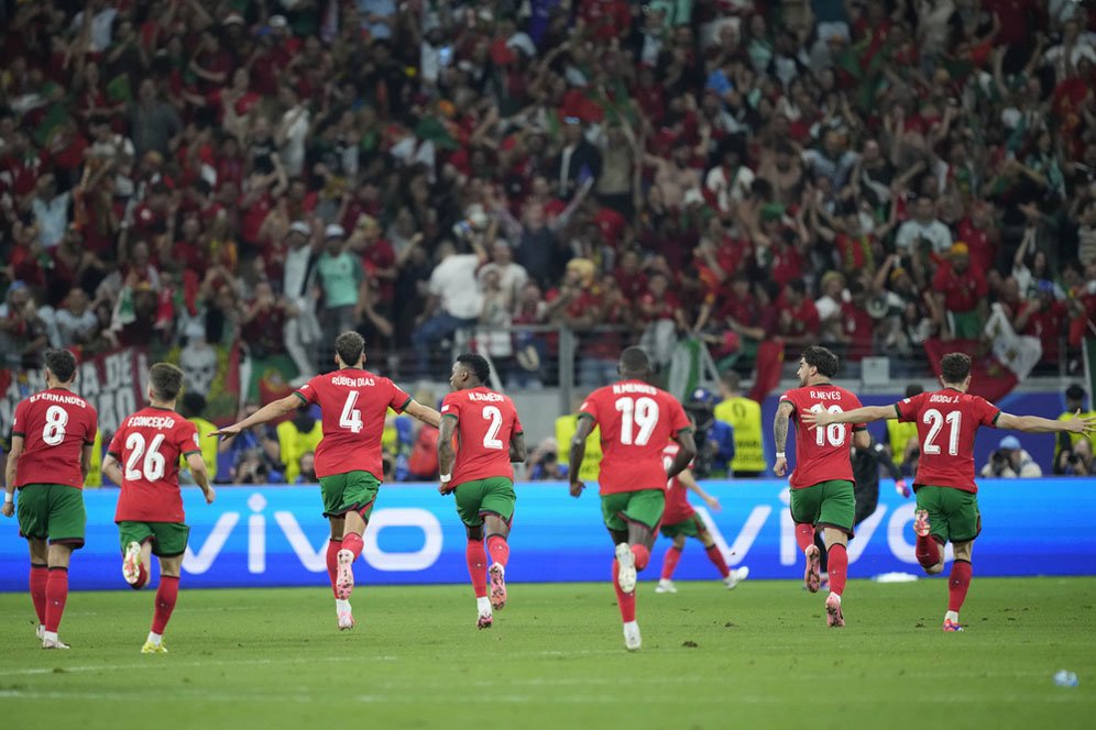 Duel Antarlini Portugal vs Prancis di 8 Besar Euro 2024: Adu Kuat Palhinha dan Tchouameni