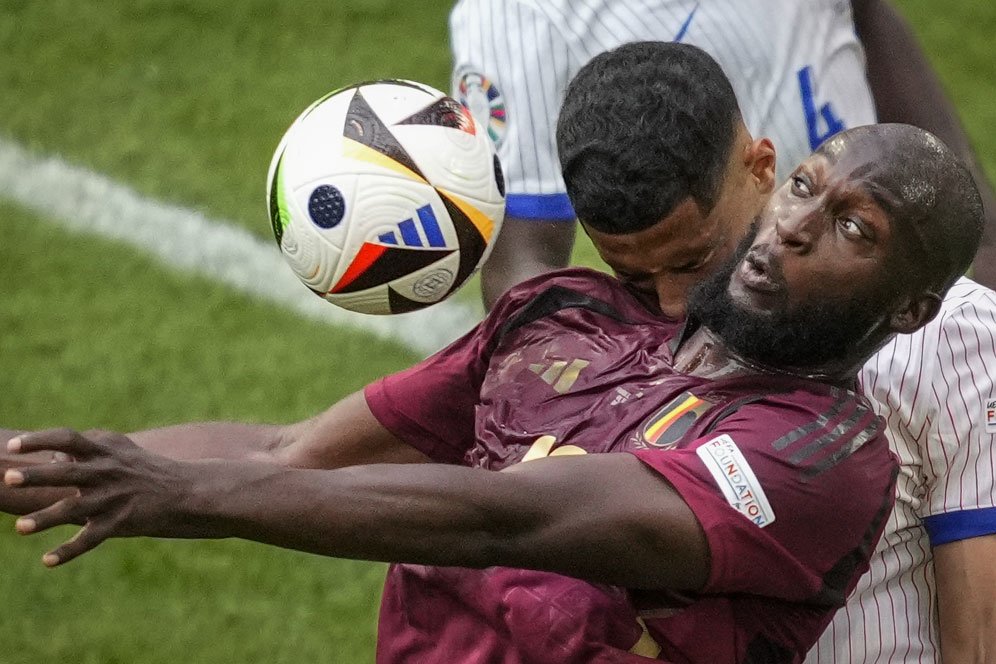 Dikantongi William Saliba, Romelu Lukaku Tak Berkutik Lawan Prancis Dikantongi William Saliba, Romelu Lukaku Tak Berkutik Lawan Prancis