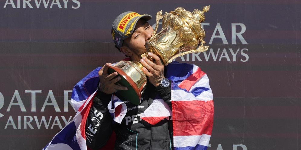 Cari 'Penyelamat' di MotoGP, KTM Akhirnya Ngaku Negosiasi Serius dengan Lewis Hamilton