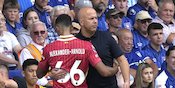Legenda MU Ini Curiga Arne Slot tak Suka Pada Bintang Lini Belakang Liverpool, Trent Alexander-Arnold Legenda MU Ini Curiga Arne Slot tak Suka Pada Bintang Lini Belakang Liverpool, Trent Alexander-Arnold
