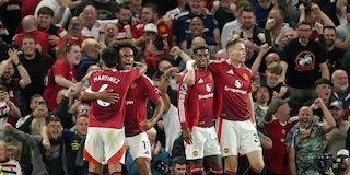 Debut Impian Joshua Zirkzee: Jadi Pengganti, Cetak Gol, MU Menang! Debut Impian Joshua Zirkzee: Jadi Pengganti, Cetak Gol, MU Menang!