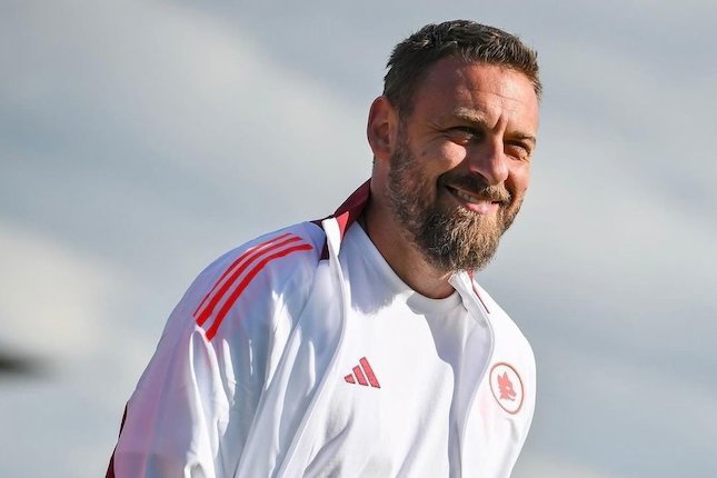 Pelatih: Daniele De Rossi - 6