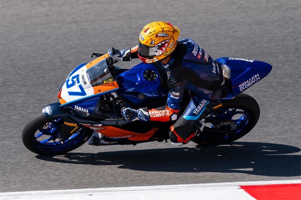 Hasil Race 1 WorldSSP300 Spanyol 2024: David Salvador Menang, Aldi Satya Mahendra Naik Podium Hasil Race 1 WorldSSP300 Spanyol 2024: David Salvador Menang, Aldi Satya Mahendra Naik Podium