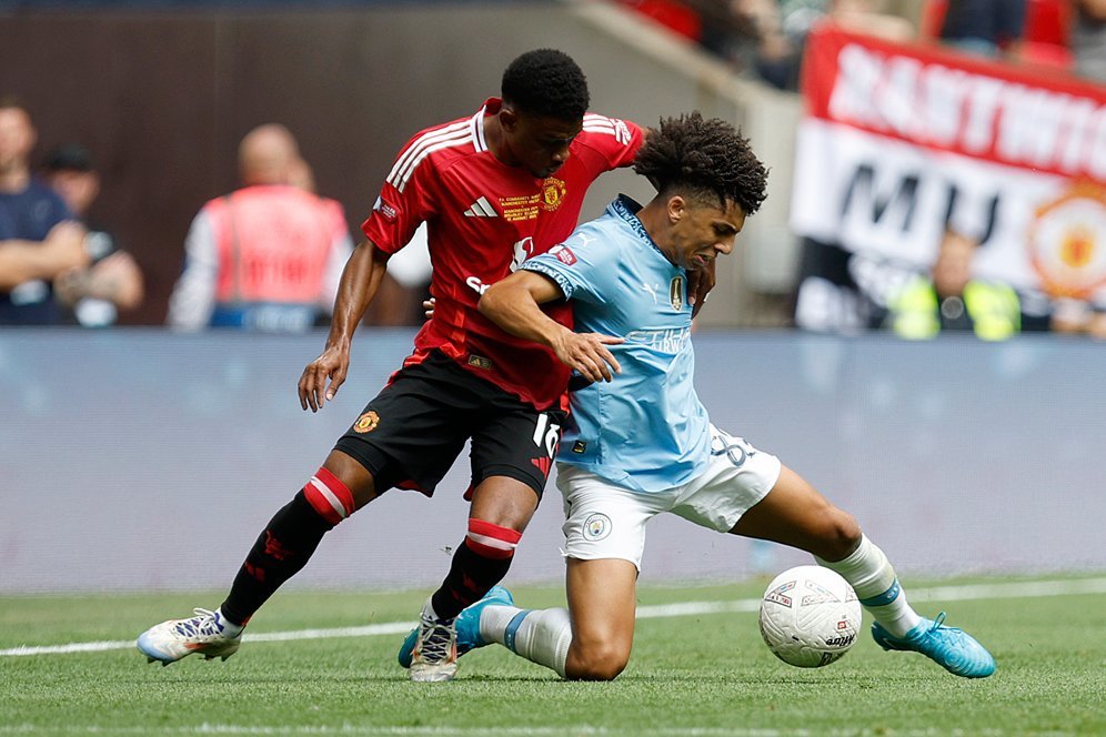 Nonton Live Streaming Manchester City vs Manchester United di Vidio - Liga Inggris 2025/2026 Nonton Live Streaming Manchester City vs Manchester United di Vidio - Liga Inggris 2025/2026