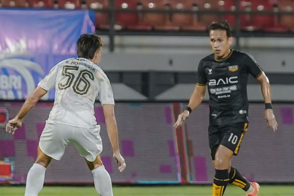 Hasil BRI Liga 1: Egy Maulana Vikri Buyarkan Kemenangan Persib Bandung atas Dewa United Hasil BRI Liga 1: Egy Maulana Vikri Buyarkan Kemenangan Persib Bandung atas Dewa United