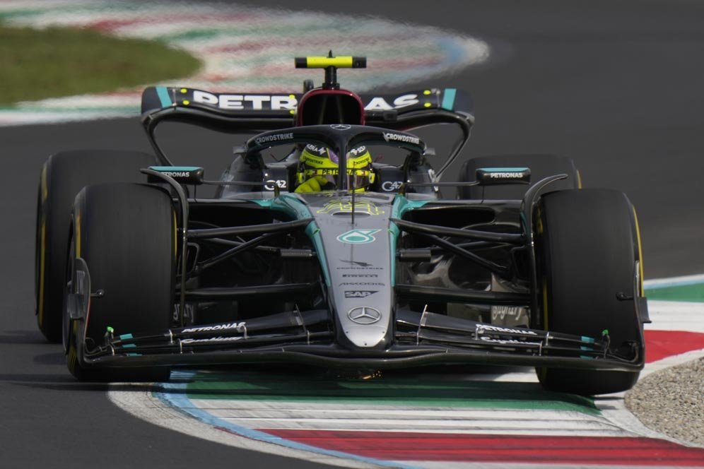 Hasil FP3 Formula 1 GP Italia 2024: Lewis Hamilton dan George Russell Tercepat Hasil FP3 Formula 1 GP Italia 2024: Lewis Hamilton dan George Russell Tercepat