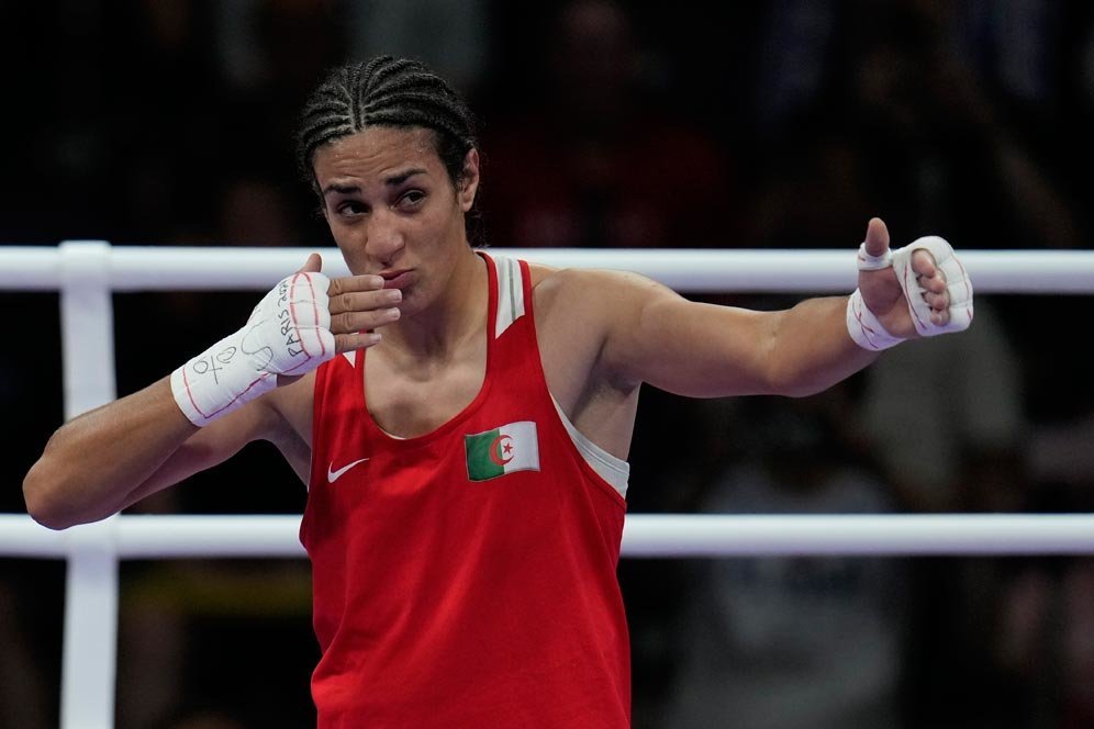 Petinju Putri yang Tersangkut Kontroversi, Imane Khelif Sukses Raih Medali Emas Olimpiade 2024 Petinju Putri yang Tersangkut Kontroversi, Imane Khelif Sukses Raih Medali Emas Olimpiade 2024