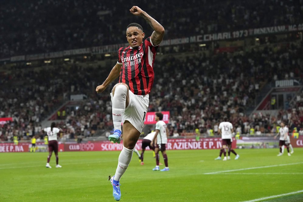 Hanya Jadi Penghangat Bangku Cadangan AC Milan, Noah Okafor Bakal Pindah ke Jerman? Hanya Jadi Penghangat Bangku Cadangan AC Milan, Noah Okafor Bakal Pindah ke Jerman?