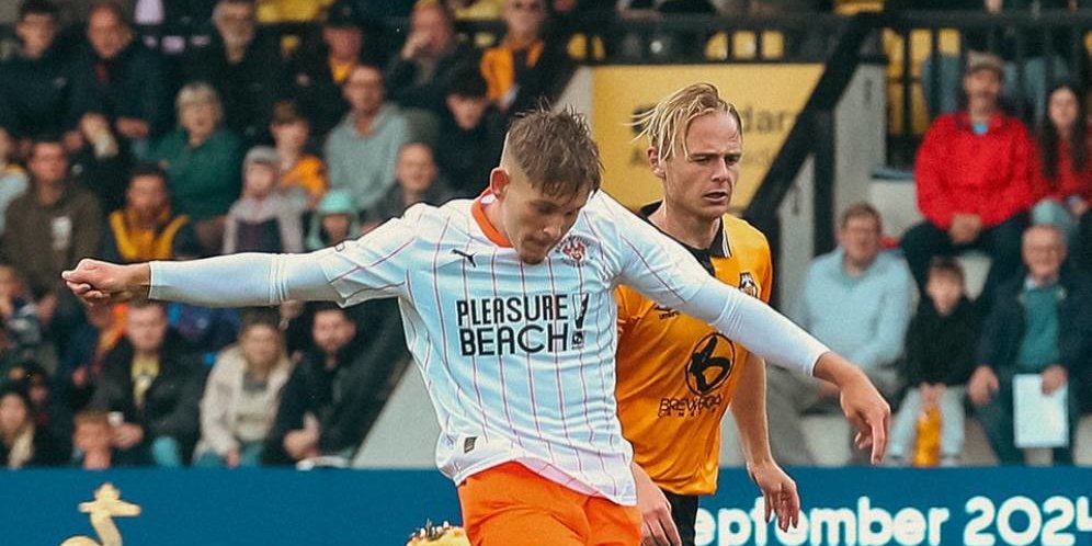 Elkan Baggott Starter, Blackpool Gagal Raih Kemenangan Perdana Setelah Ditahan Cambridge United 4-4