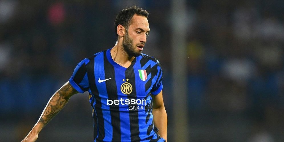 Hakan Calhanoglu: Saya Cabut dari Inter Milan?