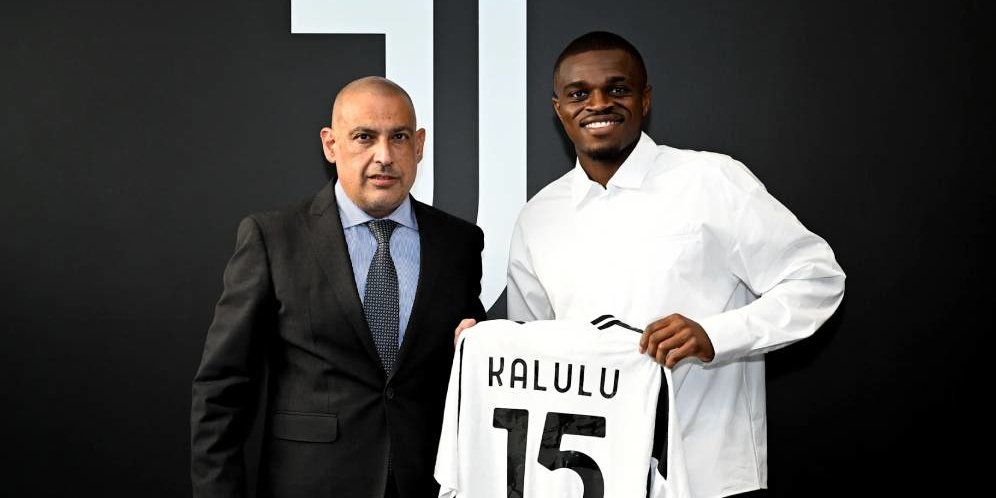 Resmi! Juventus Datangkan Pierre Kalulu dari AC Milan