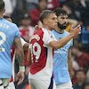 3 Kontroversi Wasit Man City vs Arsenal yang Pengaruhi Hasil Akhir: Walker Rugi, Trossard Bersalah?