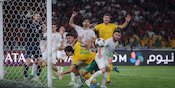 Momen-momen Menarik Indonesia vs Australia: Marselino Diomelin Mulu, Paes! Paes!, Paes Disapa Presiden Jokowi Momen-momen Menarik Indonesia vs Australia: Marselino Diomelin Mulu, Paes! Paes!, Paes Disapa Presiden Jokowi