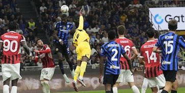 Duel Taktik: Adu Kuat Tembok Pertahanan Inter dan Milan di Derby della Madonnina