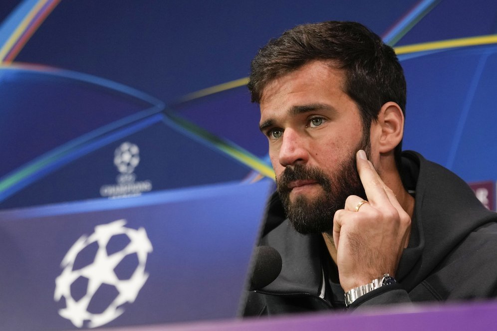 Menjelang Milan vs Liverpool: Nostalgia Alisson, dan Pujian Pada Maignan Menjelang Milan vs Liverpool: Nostalgia Alisson, dan Pujian Pada Maignan