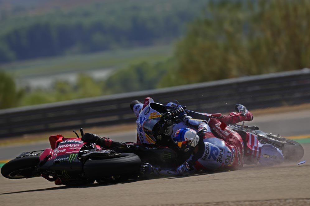 Para Rider MotoGP Salahkan Alex Marquez Soal Tabrakan dengan Pecco Bagnaia, Sebagian Anggap Insiden Biasa