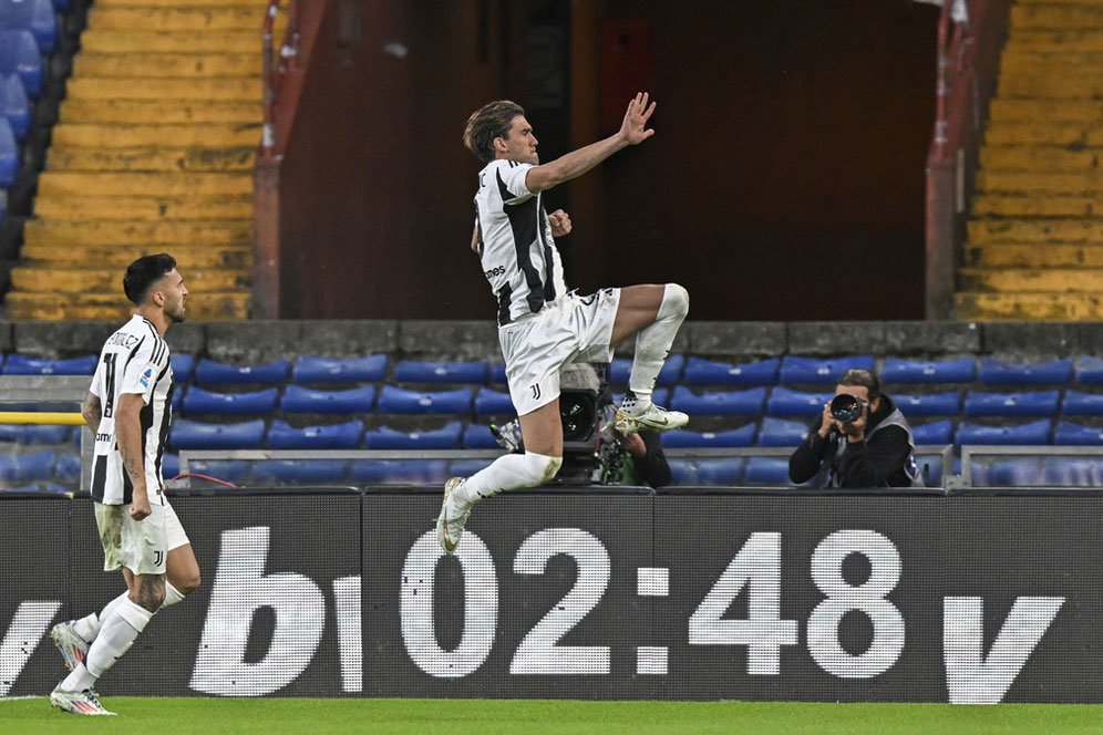 Dusan Vlahovic Jadi Incaran Utama AC Milan: Pas di Kantong, Pas di Lapangan