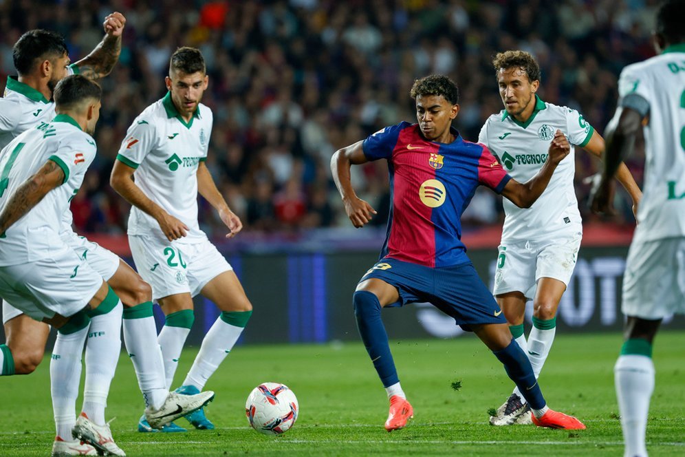 Kesucian Barcelona di La Liga Kesucian Barcelona di La Liga
