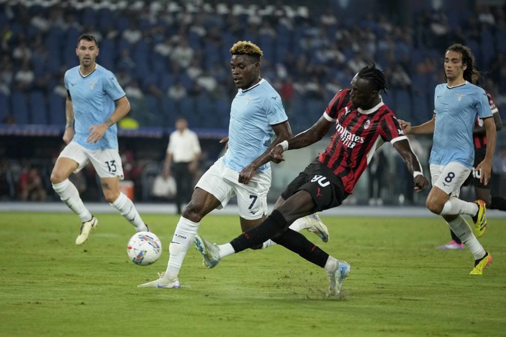 AC Milan Belum Pernah Menang di Serie A, Sekarang Berjarak 1 Poin dari Zona Degradasi AC Milan Belum Pernah Menang di Serie A, Sekarang Berjarak 1 Poin dari Zona Degradasi