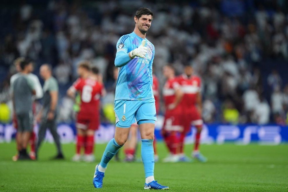 Fix Cedera, Thibaut Courtois Menepi dari Real Madrid Agak Lama