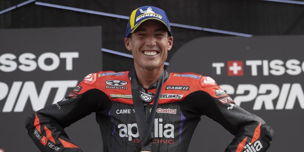 Mengapa Aleix Espargaro Dapat Julukan 'Pak RT' dari Fans MotoGP di Indonesia?