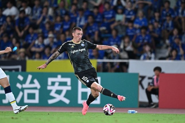 Petualangan Mitchell Duke di J1 League