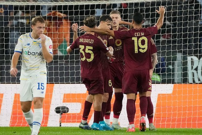 Prediksi Skor Tottenham vs AS Roma