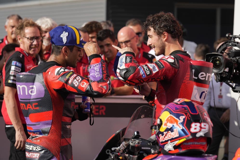 Jorge Martin Terima Tantangan Pecco Bagnaia Capai Seri Terakhir MotoGP 2024 dengan Poin Sama Jorge Martin Terima Tantangan Pecco Bagnaia Capai Seri Terakhir MotoGP 2024 dengan Poin Sama