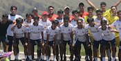 Ahmad Bustomi Ajak Pemain Persema Malang Cross Country di Kawasan Gunung Bromo Ahmad Bustomi Ajak Pemain Persema Malang Cross Country di Kawasan Gunung Bromo