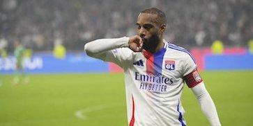 Apes! Rumah Alexandre Lacazette Dibobol Maling Saat Laga Perpisahan Bersama Lyon Apes! Rumah Alexandre Lacazette Dibobol Maling Saat Laga Perpisahan Bersama Lyon