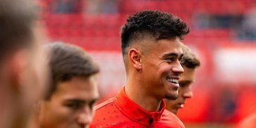 Mees Hilgers Usai Cedera ACL, Harus Dioperasi, dan Absen Sampai Akhir Musim: Saya Bakal Beri Kabar Terbaru ke Semuanya