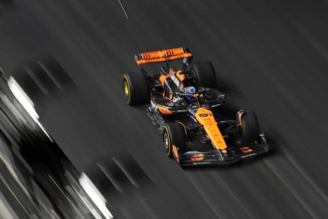 Hasil FP3 Formula 1 GP Las Vegas 2024 Pembalap McLaren F1 Team, Oscar Piastri (c) AP Photo/John Locher