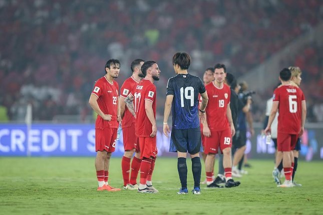 Kualifikasi Piala Dunia 2026: Para pemain setelah berakhirnya laga Timnas Indonesia vs Jepang di SUGBK, 15 November 2024 (c) Bola.net/Bagaskara Lazuardi