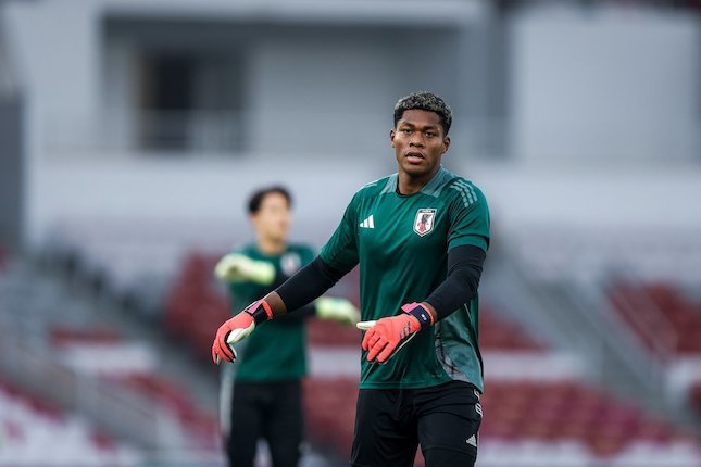 Zion Suzuki dan Perkembangannya di Italia