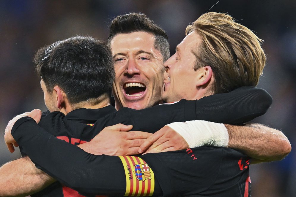 Frenkie De Jong Menangis di Laga Real Sociedad vs Barcelona