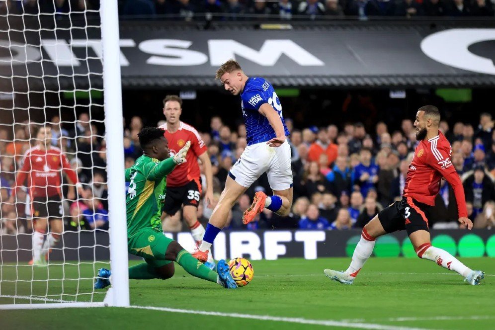 Bye Osimhen dan Isak, Chelsea Coba Alihkan Bidikan ke Striker Muda Ipswich Town Bye Osimhen dan Isak, Chelsea Coba Alihkan Bidikan ke Striker Muda Ipswich Town