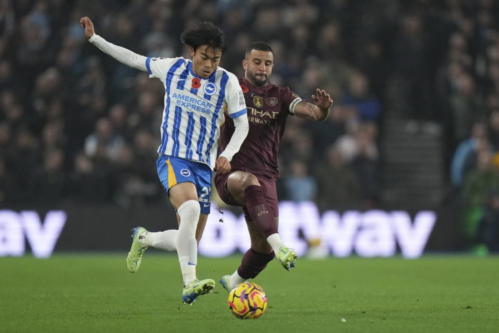 Liverpool Jangan Jauh-Jauh Cari Pengganti Mo Salah, Ada Kaoru Mitoma!