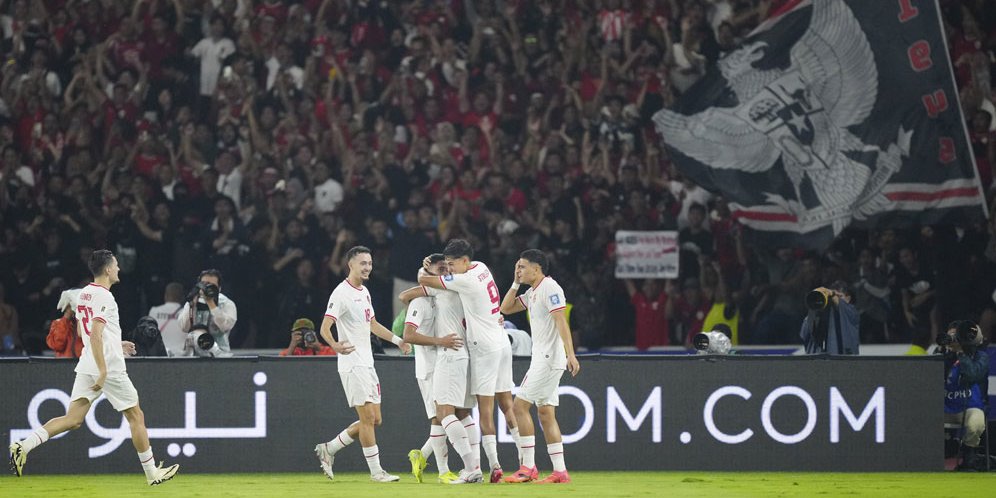 Video Selebrasi Pemain Timnas Indonesia Bareng Suporter: Marselino Mendadak jadi Capo