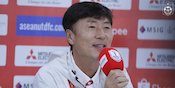 Aksi Nyentrik Pelatih Laos U-23: Selalu Sebut Nama Shin Tae-yong Sebelum dan Sesudah Hadapi Timnas Indonesia U-23 Aksi Nyentrik Pelatih Laos U-23: Selalu Sebut Nama Shin Tae-yong Sebelum dan Sesudah Hadapi Timnas Indonesia U-23
