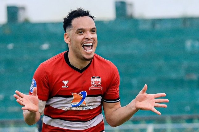 Perkiraan Susunan Pemain