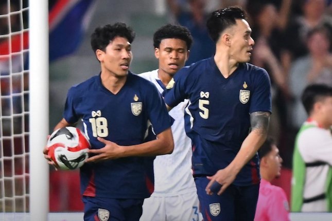 Thailand Digdaya di Leg Kedua