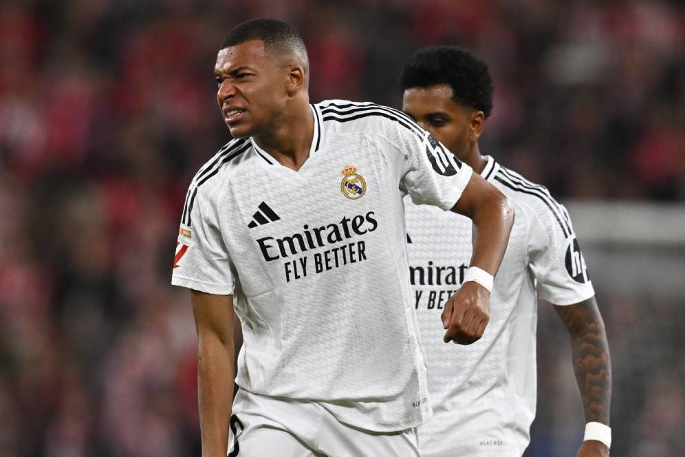 7 Transfer Besar Musim Panas 2024 yang Gagal Bersinar: Mbappe, Gundogan, Siapa Lagi? 7 Transfer Besar Musim Panas 2024 yang Gagal Bersinar: Mbappe, Gundogan, Siapa Lagi?